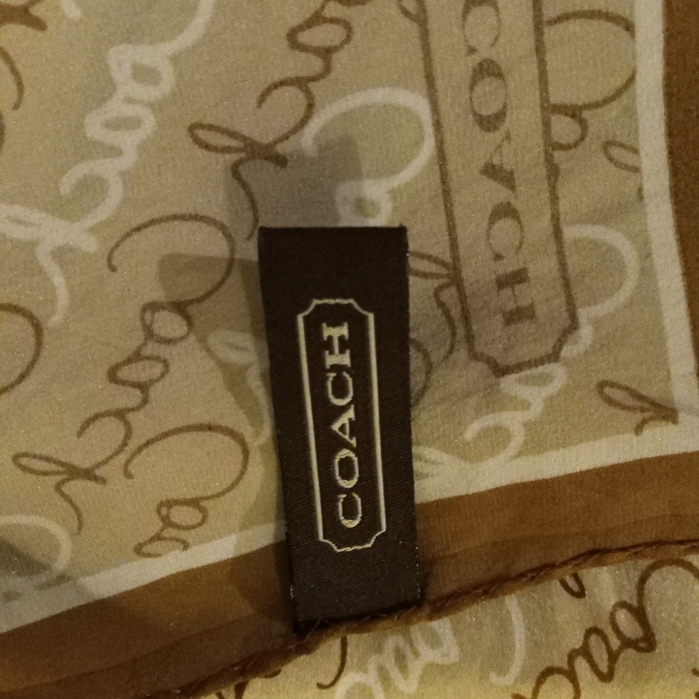 Coach Scarf - Picture 2 of 3